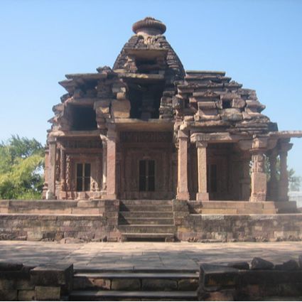 Shri 1008 Digamber Jain Atishay Kshetra Choubeesee Mandir, Gyaraspur, Madhya Pradesh